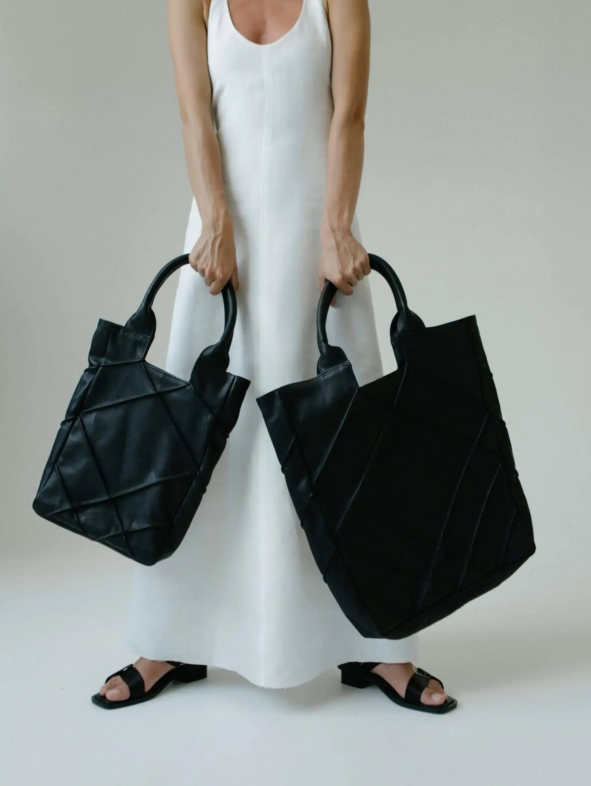 Leder Schultertasche Schwarz Origami Maxi