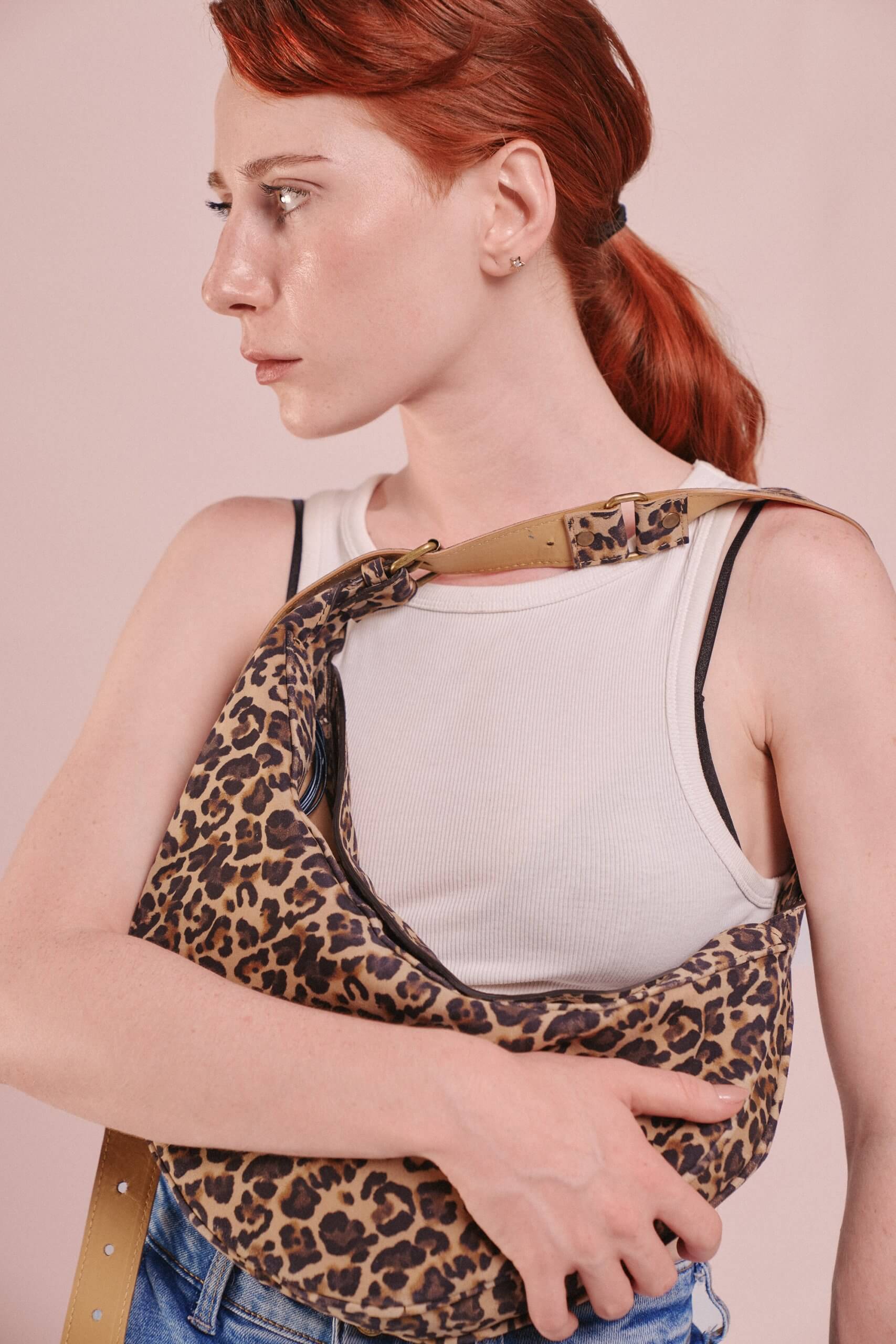 Veloursleder Umhängetasche Feline Nuna Mini