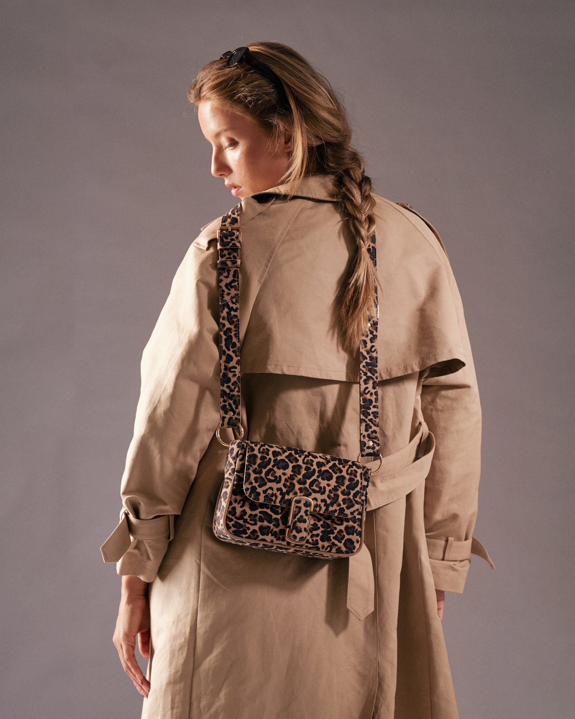 Leder Umhängetasche Leopardenmuster Aleya Midi