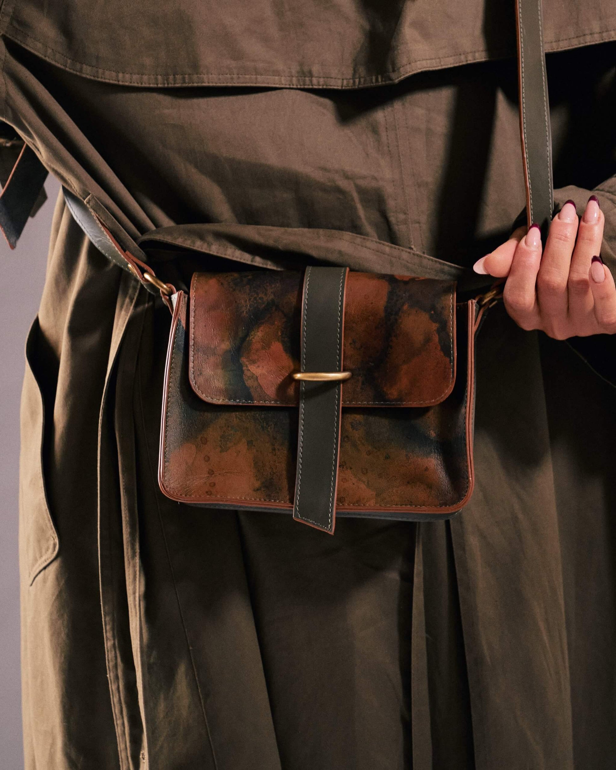 Leder Umhängetasche Khaki Aleya Midi