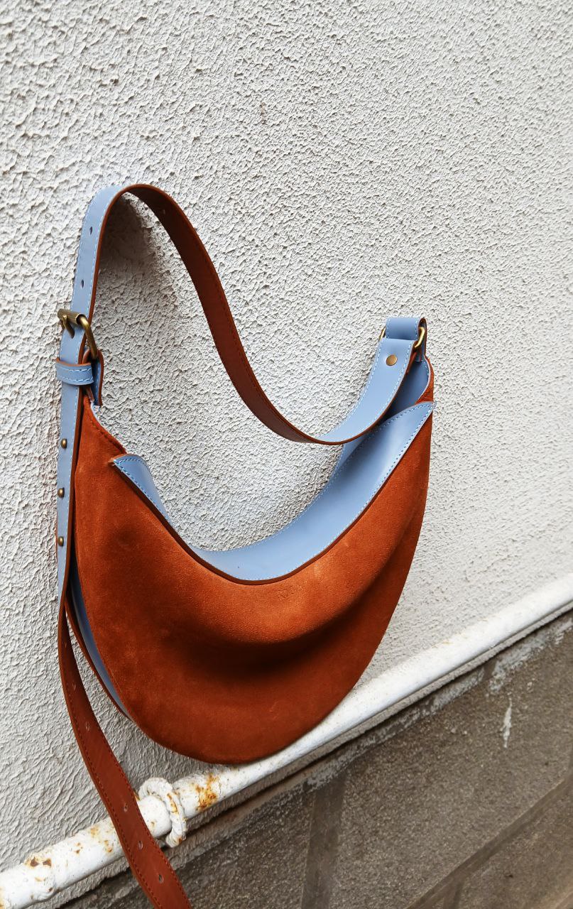 Veloursleder Umhängetasche Rostbraun-Blau Nuna Mini